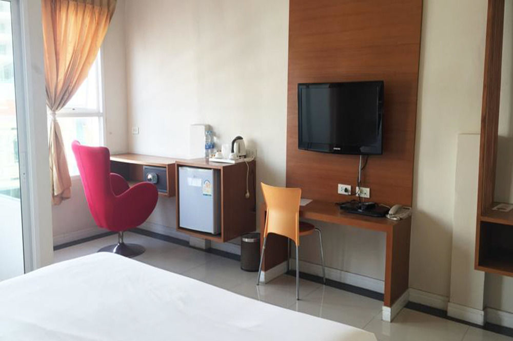 V Style Boutique Hotel Pattaya Buitenkant foto